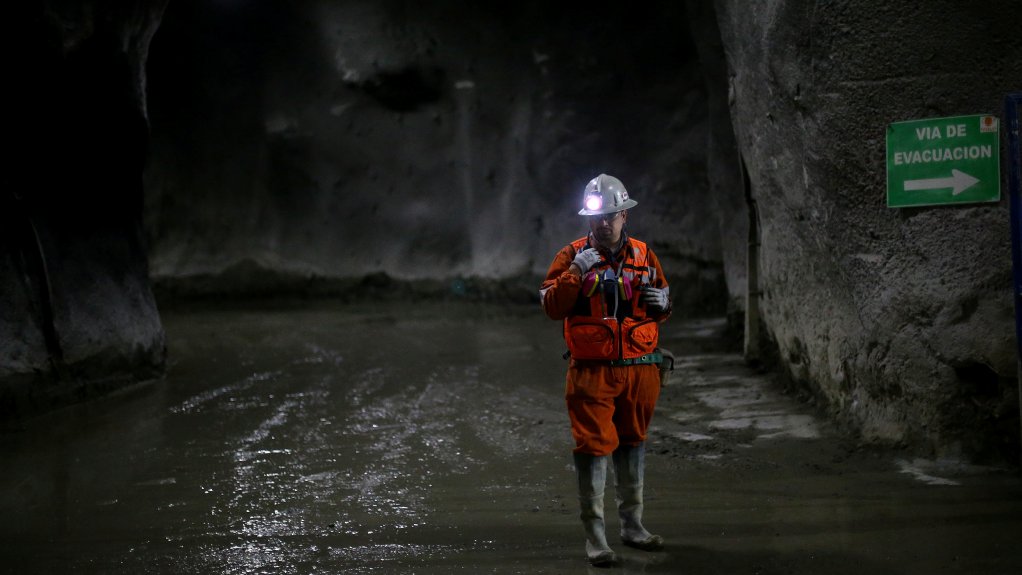 Chilean Mines Minister calls for 'balance' between safety and keeping economy running