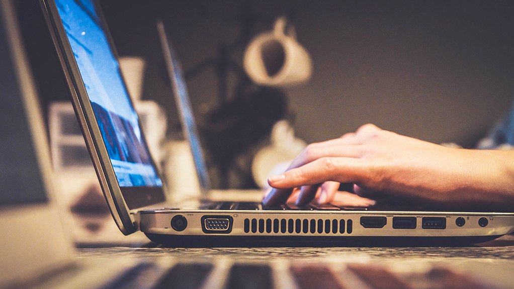 Corporate e-learning just became rosier for South African professionals