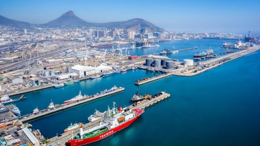 Port of Cape Town clearing backlogs
