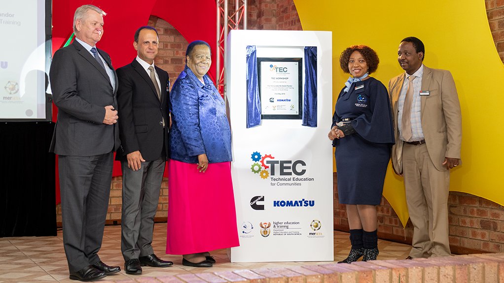 HIGHER EDUCATION SUPPORT 
The Technical Education for Communities programme at the Sedibeng Technical and Vocational Education and Training College, in Gauteng is supported by the Department of Higher Education and Training 