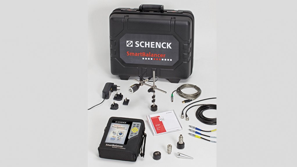 A COMPLETE SOLUTION
The Schenck RoTec device is ready to use for field balancing in the context of maintenance, servicing and commissioning 
