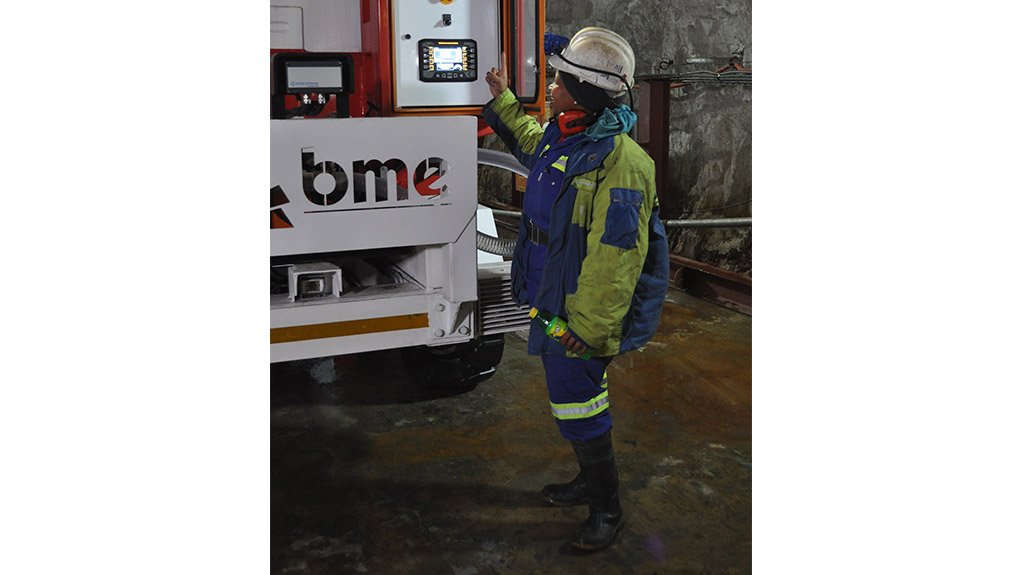 ONWARDS AND UPWARDS 
BME has a promising representation of women in its ranks, from operator level to mining engineers, including the company’s logistics and central services
