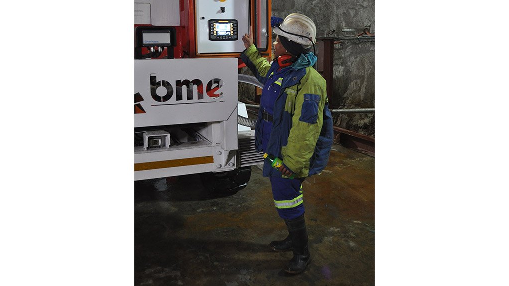 ONWARDS AND UPWARDS 
BME has a promising representation of women in its ranks, from operator level to mining engineers, including the company’s logistics and central services