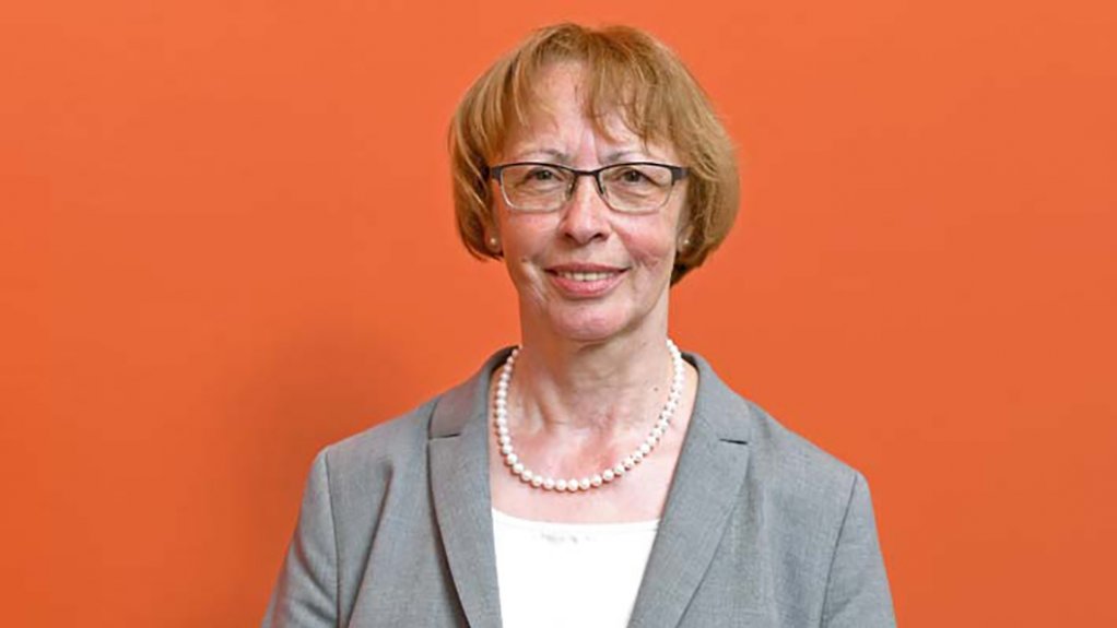 Corporate Director of IPR Angelika Andres heads the patent department of the Endress+Hauser Group. 