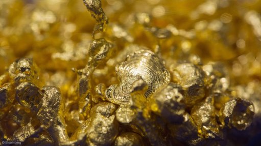 Gold heads for biggest drop since 2013 with risk appetite rising