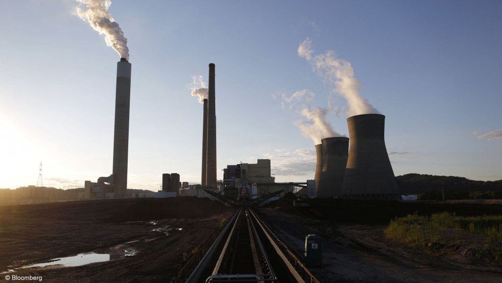 Trump scales back limits on toxic waste from coal power plants