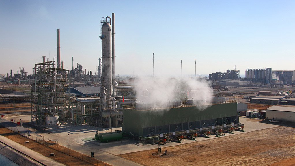 SOLID SUPPLY  
Omnia Group’s Sasolburg nitric acid plant enhances supply security in the group and ensured that BME had no stockouts during the hard lockdown