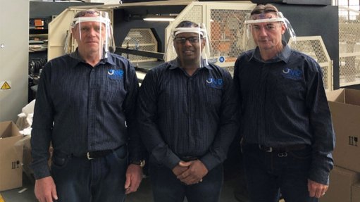 JMP factory manager Leon le Roux, Govender and Rootman 

