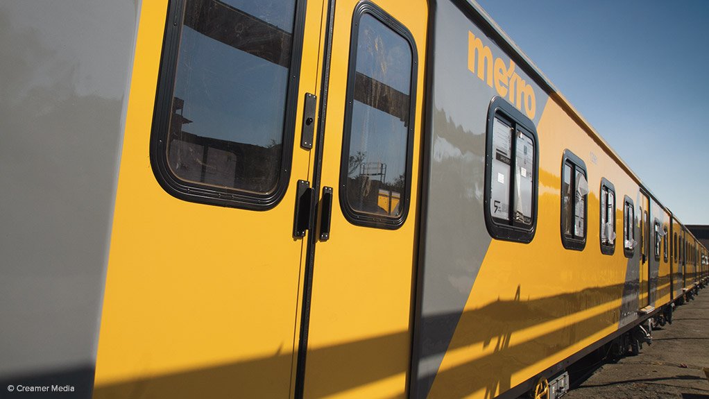 Buses, trains shunned in favour of cars, taxis, reveals Gauteng travel survey