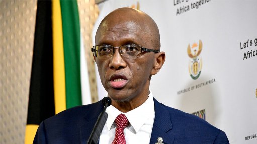  Tributes pour in for Auditor-General Makwetu 