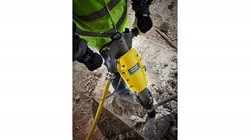 RTEX PNEUMATIC BREAKERS 
The breakers have a breaking power that matches much heavier top class 30 to 35 kg breakers