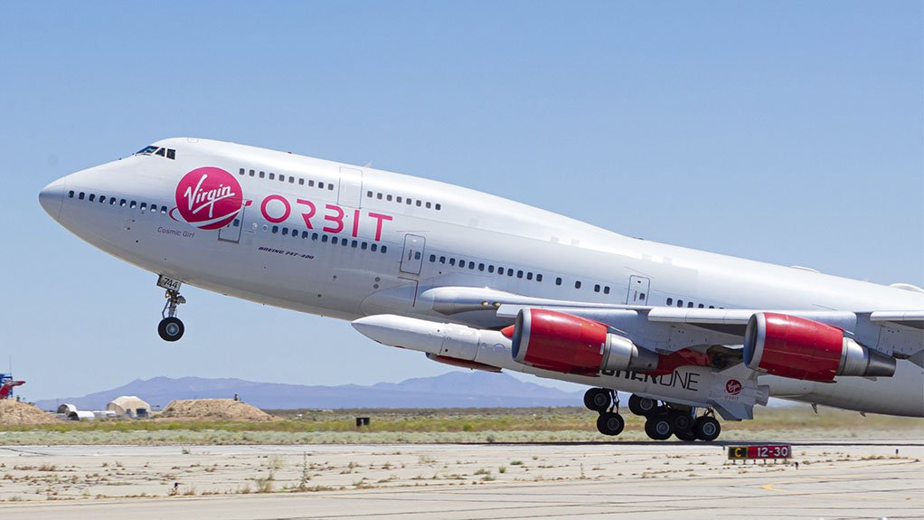 
Virgin Orbit’s modified Boeing 747 Cosmic Girl takes off from Mojave with a LauncherOne rocket under its wing
