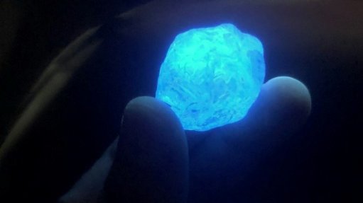 The Polaris diamond appears colourless in daylight, but under ultraviolet light its deep blue colour, as pictured, is reminiscent of the northern lights seen overhead on clear winter nights in the Canadian Arctic. 