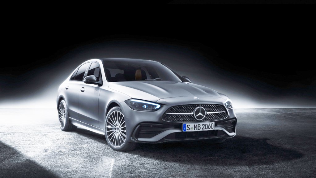 Mercedes-Benz unveils the new C-Class to be assembled in East London