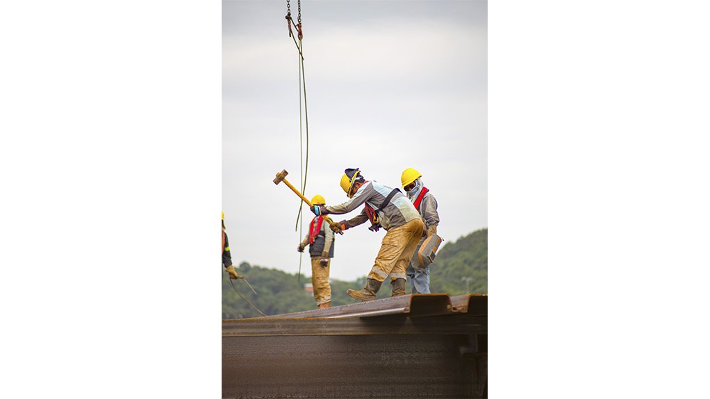 TEAMWORK 
A mine’s supply chain can be a powerful aspect of achieving shared value and community resilience through local procurement, supplier development and enterprise support
