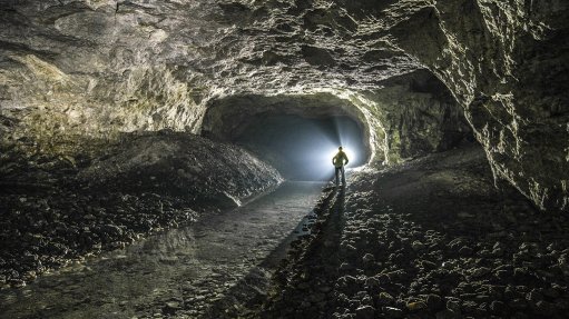 TUNNEL SYNDROME
Positive metal prices have increased the cash flow of local miners, which could allow for more innovative ways to extract minerals from deeper underground