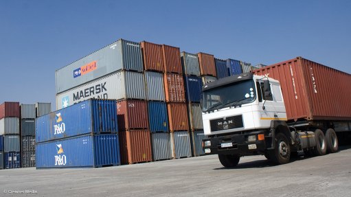 Capacitate Sars, create green lanes for cargo at border posts – SAAFF