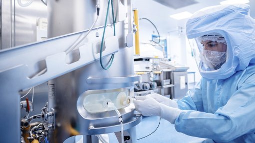 The BioNTech SE biotechnology company based in Mainz has converted an existing facility for the production of the Covid-19 vaccine in a record time with assistance from Siemens (Picture: © BioNTech SE 2020, all rights reserved).