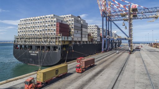 Ngqura Container Terminal mobilises to offload reefers in anticipation of citrus season