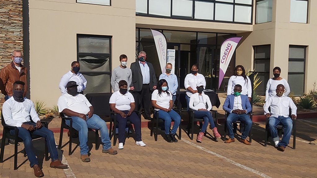 LOUIS LABUSCHAGNE AND THE LEARNERS About 60 local companies have passed through COENG’s business skills development programme 