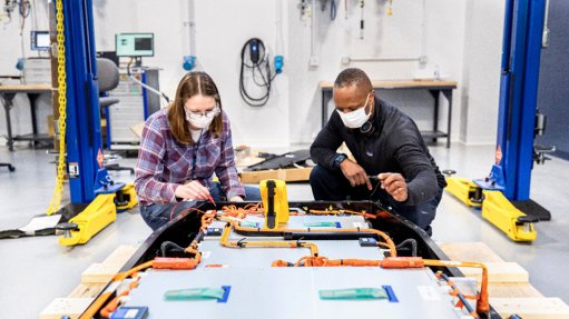 Ford accelerates battery R&D with dedicated team, new global battery center of excellence named Ford Ion Park