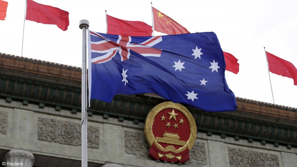 Trade tensions rise between China and Aus 