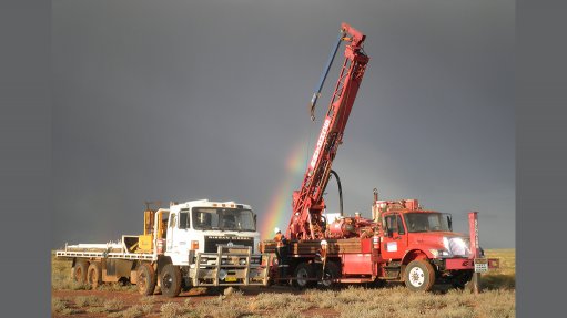 Image of drill rig at Hawsons iron project