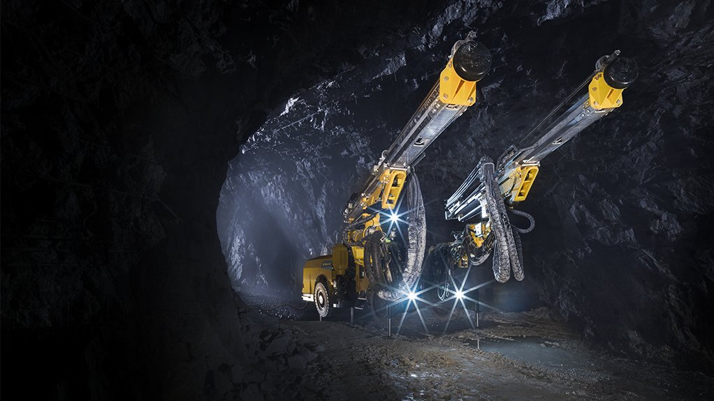 Pic of Epiroc Boomer M2 Battery drill
