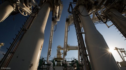 Image shows an LNG production plant 