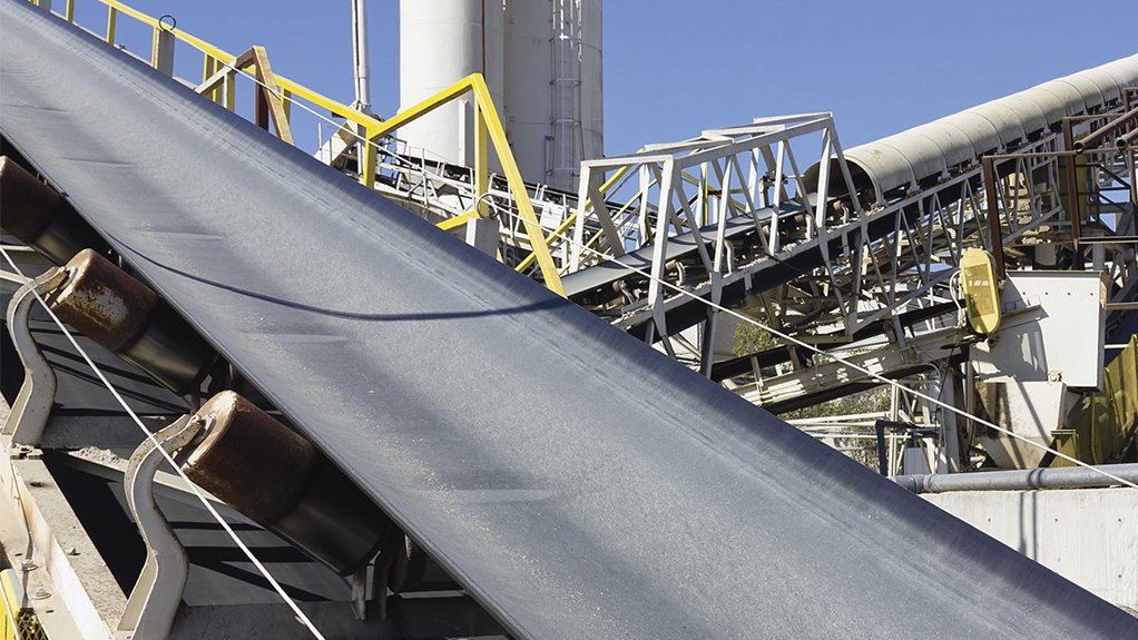 Mining materials conveyor belt with Aura IQ Conveyor Health Monitoring 