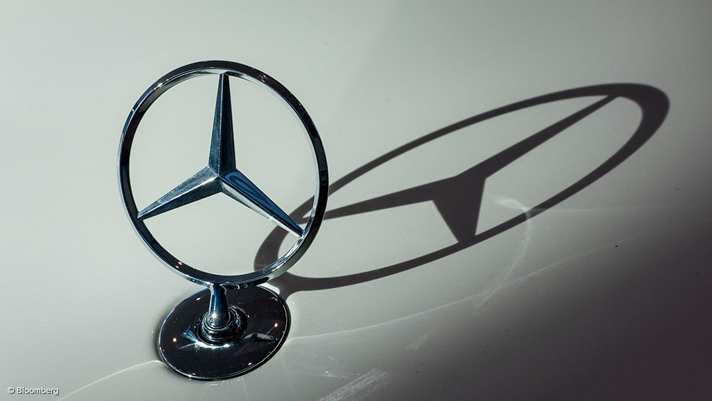 Image of the Mercedes-Benz three-pointed star