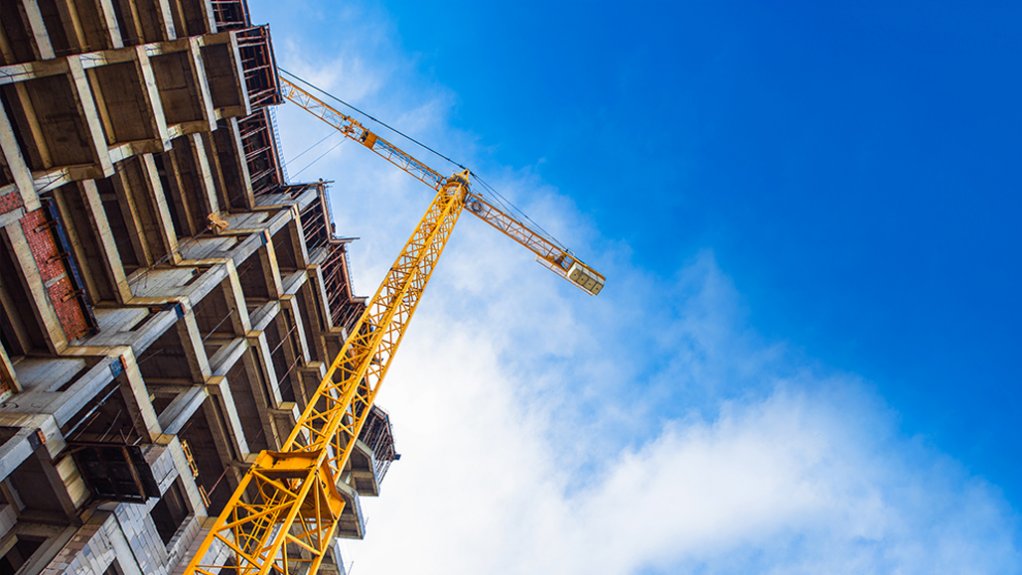 Image of construction crane