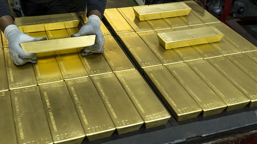Rand Refinery's Good Delivery Gold Bars laid out 