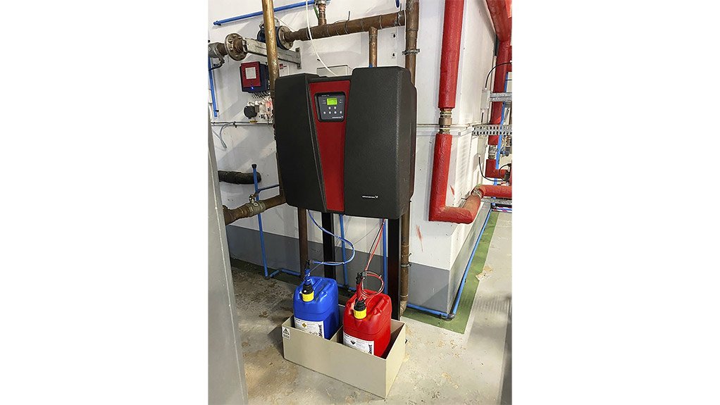 Alongside the quality Grundfos pump solutions used by food and beverage producers, the offering includes the sophisticated Oxiperm Pro disinfection system