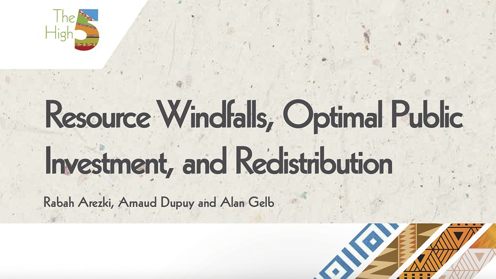 Working Paper 348 - Resource Windfalls, Optimal Public Investment and Redistribution