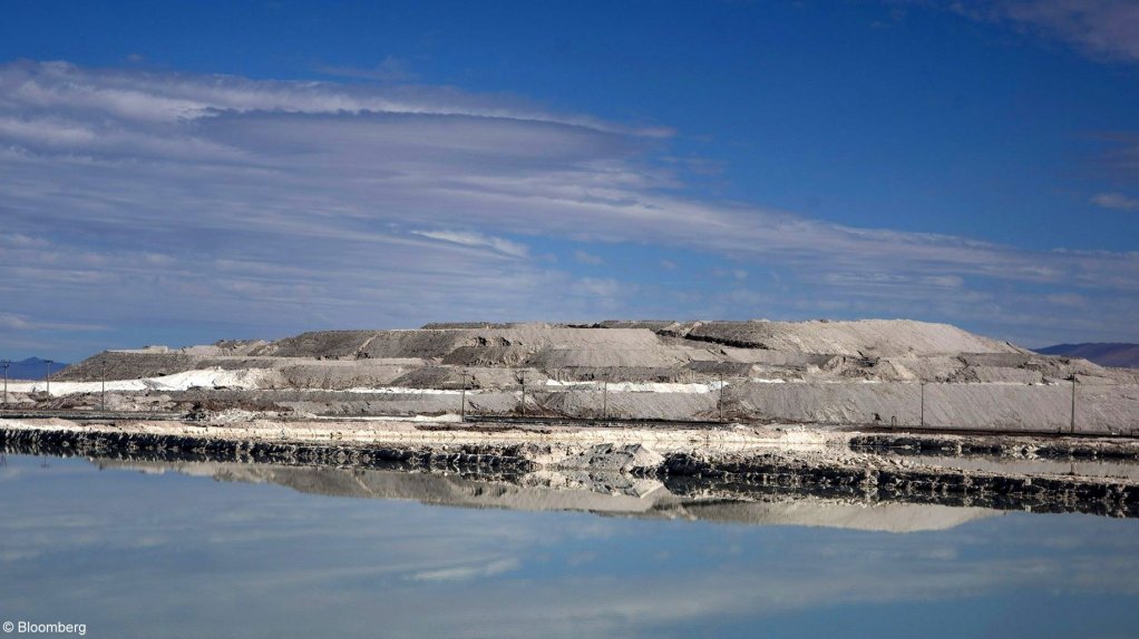 An image of the Atacama salt flat in northern Chile