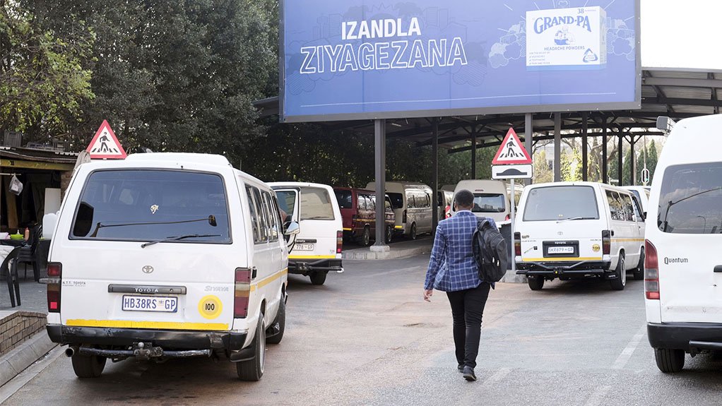 An image of the taxi rank in Rosebank 