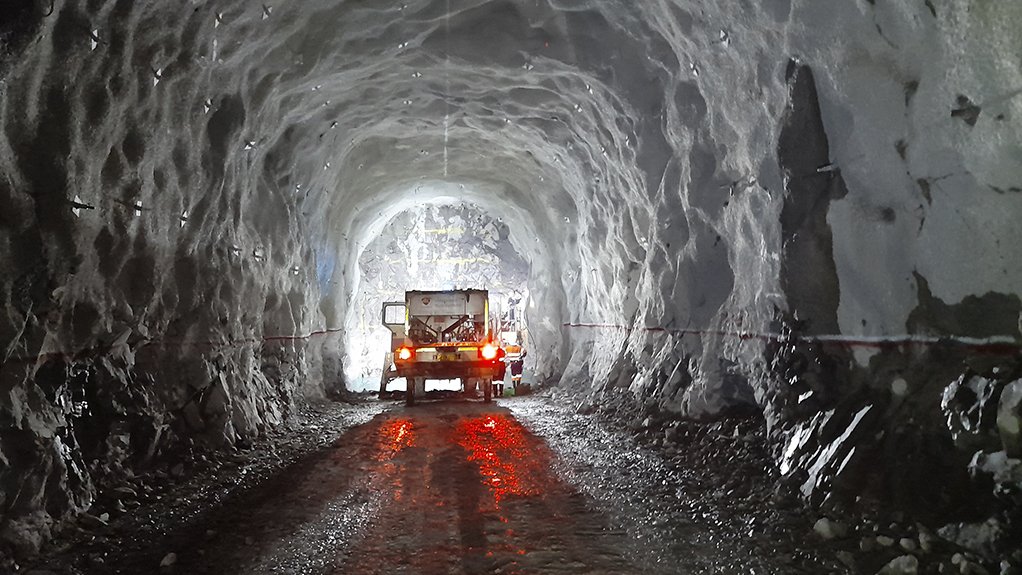 Picture of copper/silver mineKhoemacau underground