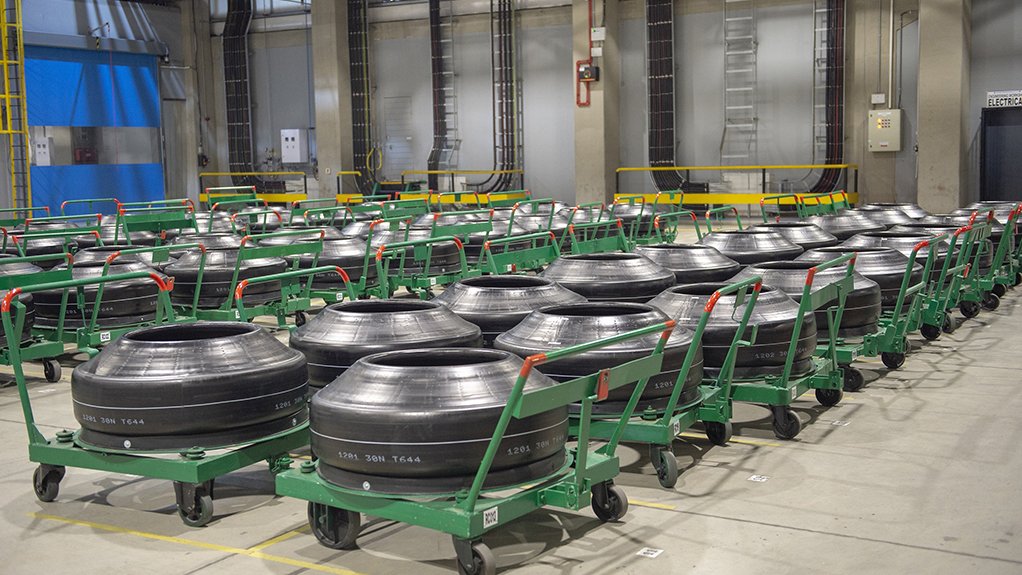 Image of a TBR tyre production at Sumitomo Rubber SA Ladysmith Factory