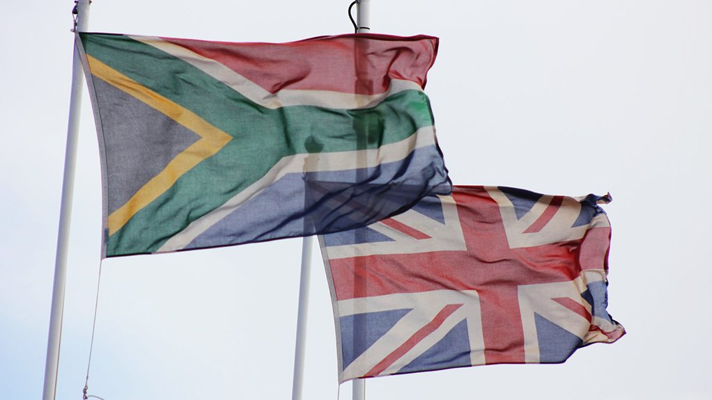 An image of the British and South African flags