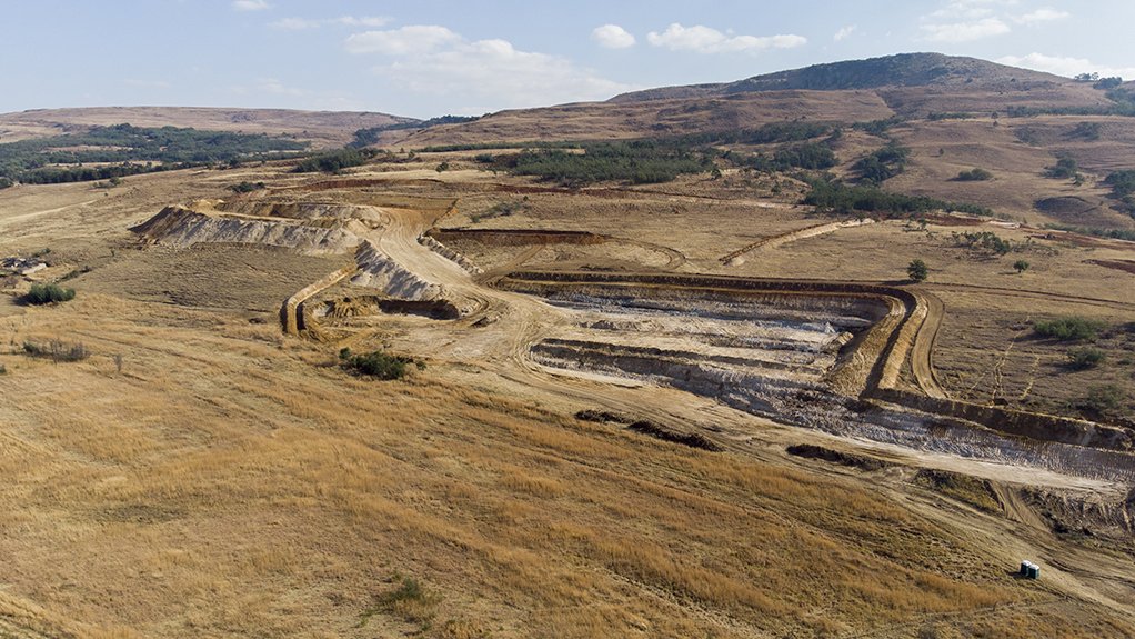 a side view of operations at Kangra Twyfelhoek mine