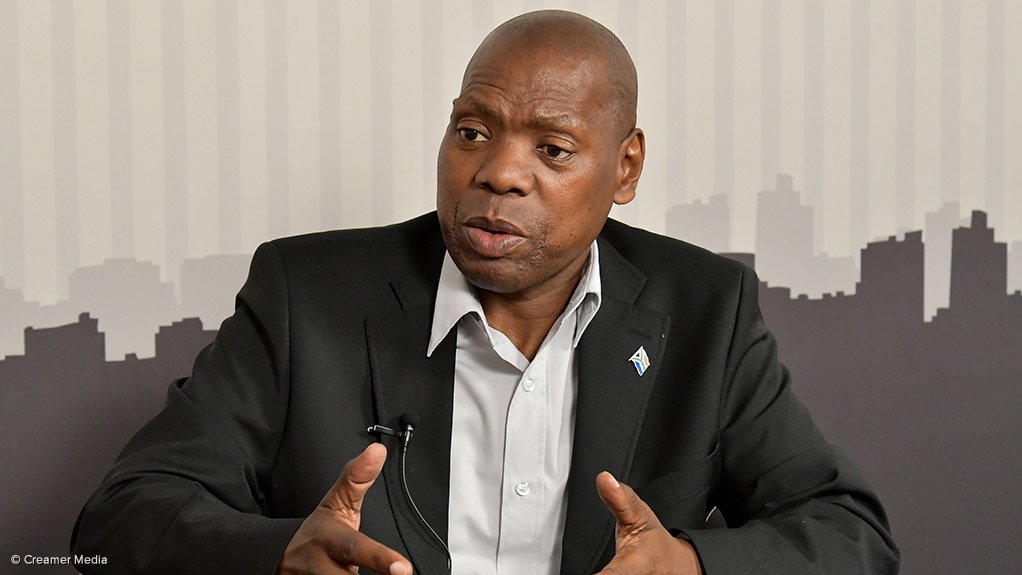 Image of former Health Minister Zweli Mkhize