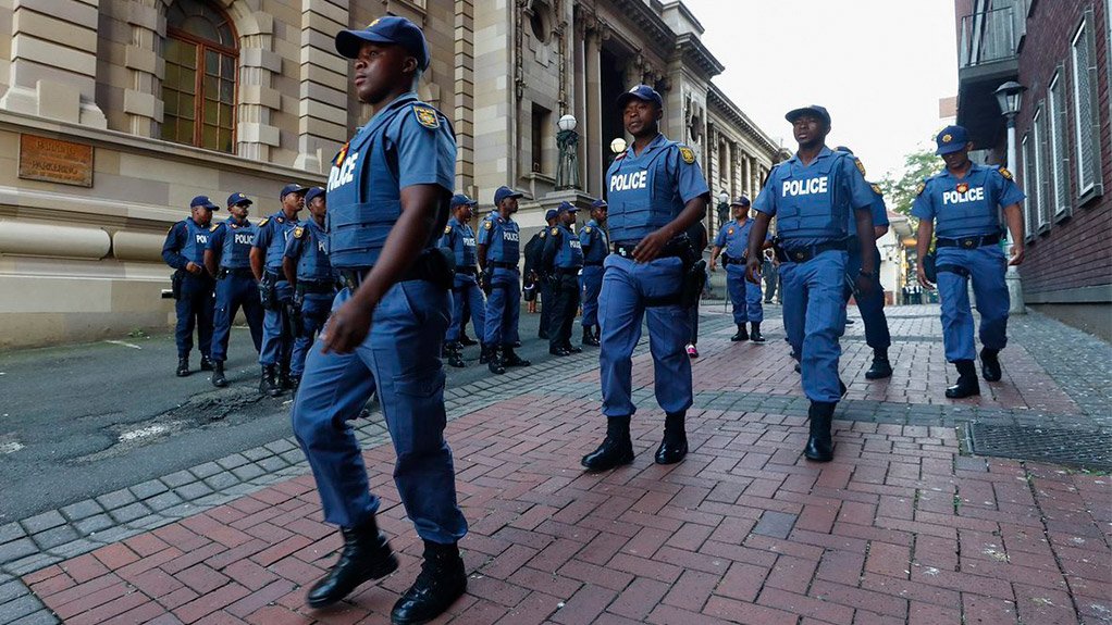 Image of the members of the SAPS