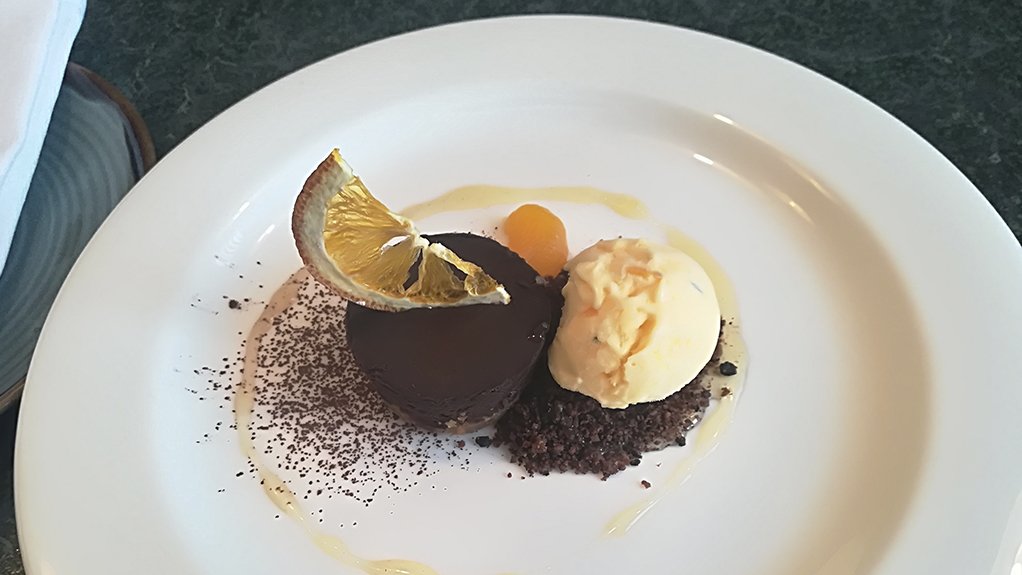 An image showing a dessert from the Protea restaurant at the Courtyard Hotel 
