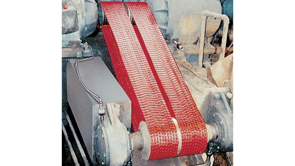 V-belts in operation in a mine