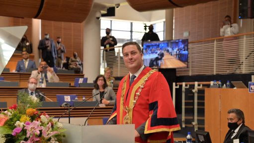  'It is time for fresh thinking': Geordin Hill-Lewis inaugurated as Cape Town's mayor 