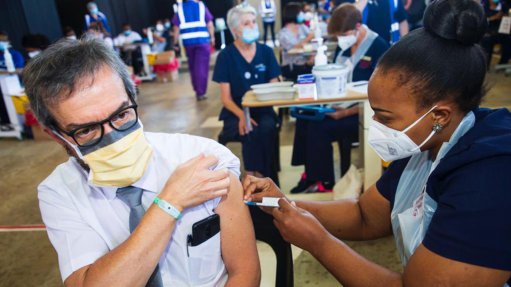  Western Cape health dept encourages residents to get vaccinated as it sees small increases in rates 