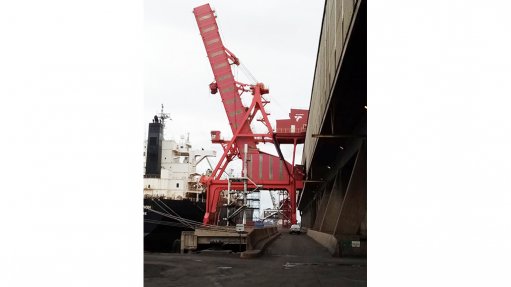 An image of Richards Bay Bulk Terminal's new multi-purpose ship loader