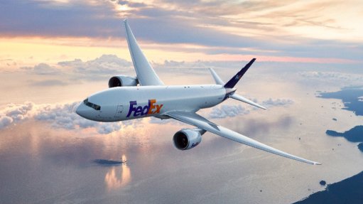 Image of a FedEx aeroplane to illustrate the  launch of its International Priority Express service