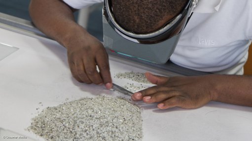 A photo of diamond sorting